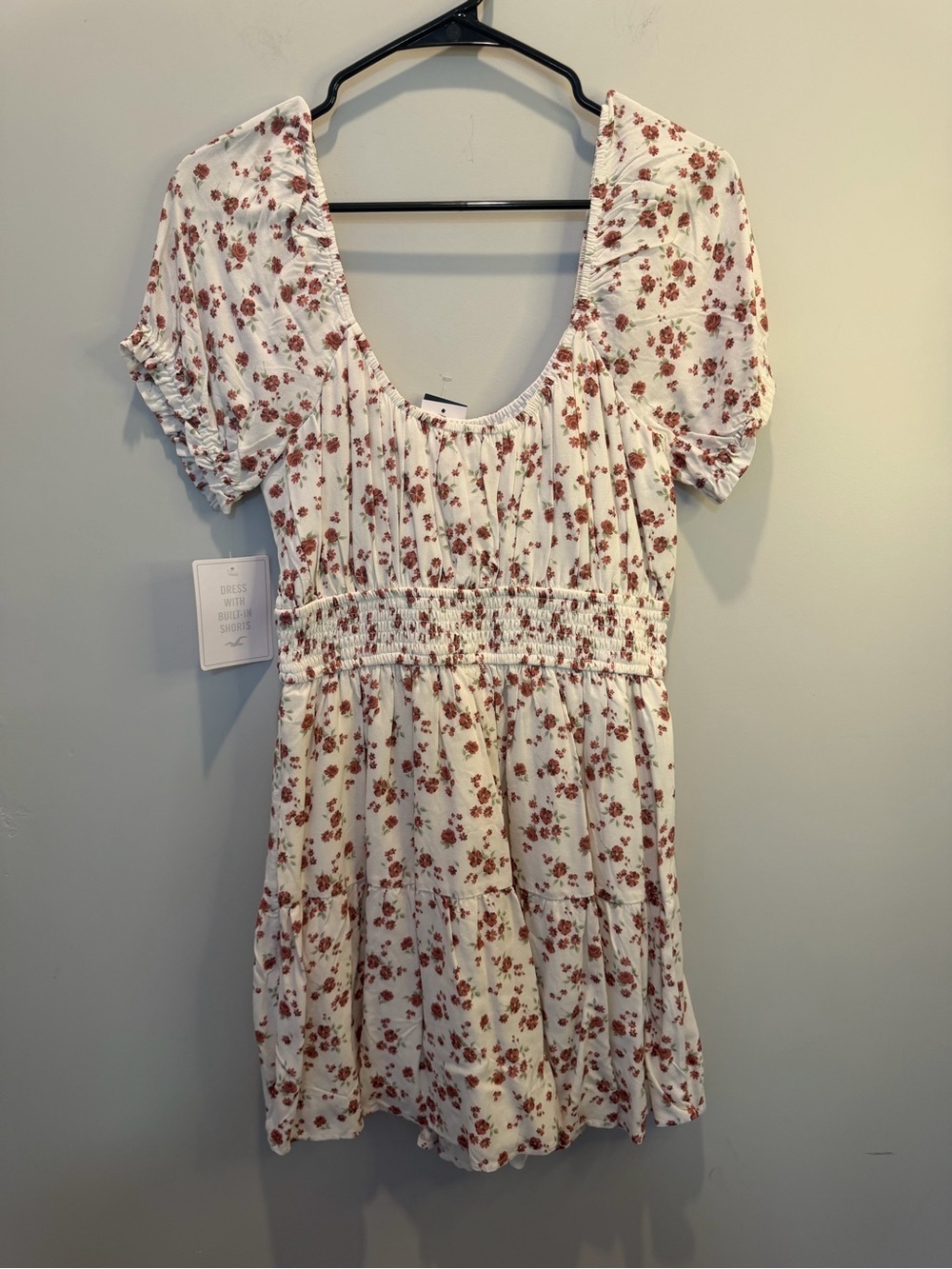 Hollister White Floral Tiered Romper with Pink Rose Print - Picture 4 of 6